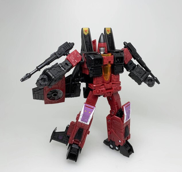 Takara Transformers Earthrise Thrust And Runabout  (2 of 2)